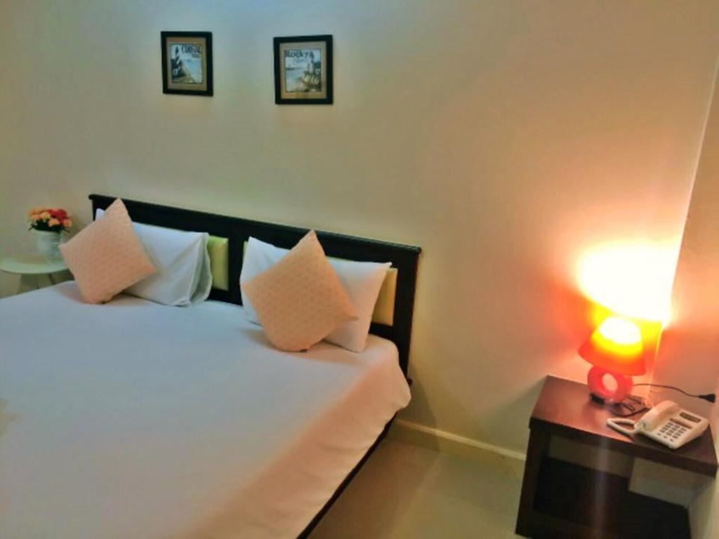 Chumphon Travelodge Extérieur photo