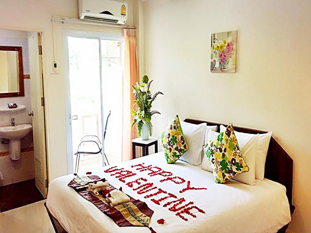 Chumphon Travelodge Extérieur photo