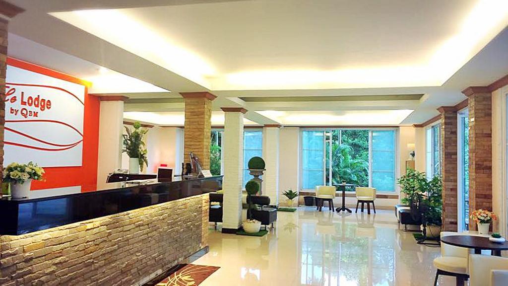 Chumphon Travelodge Extérieur photo