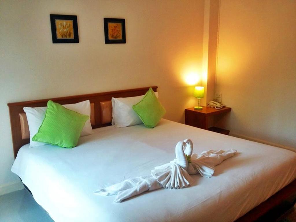 Chumphon Travelodge Extérieur photo