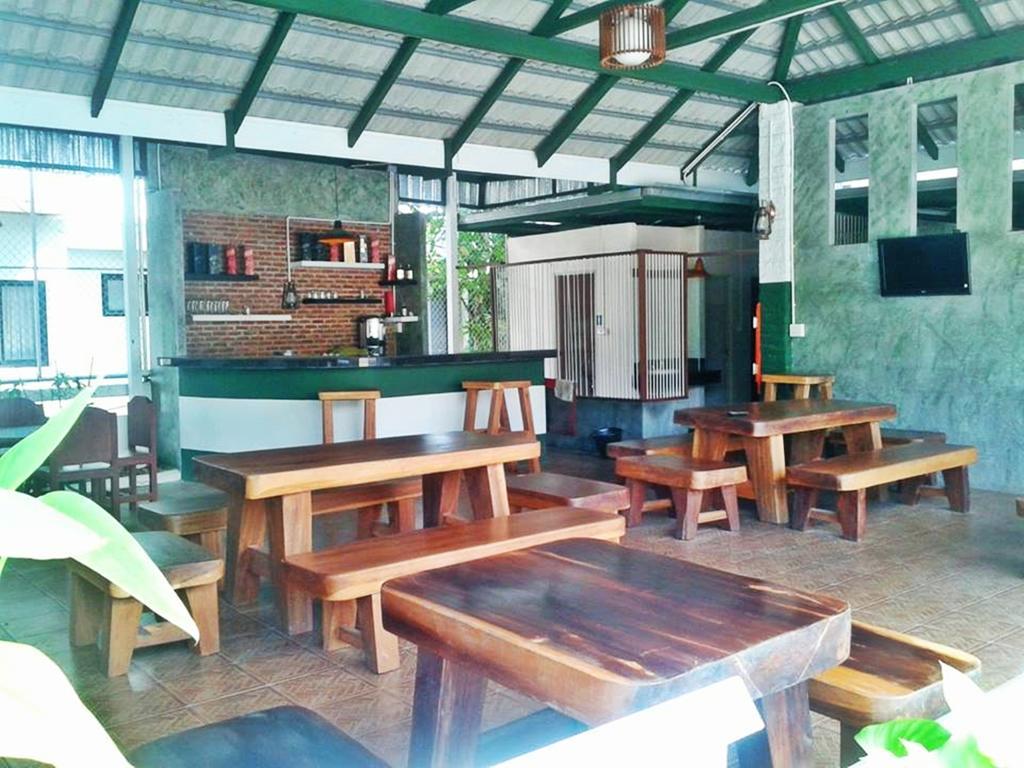 Chumphon Travelodge Extérieur photo