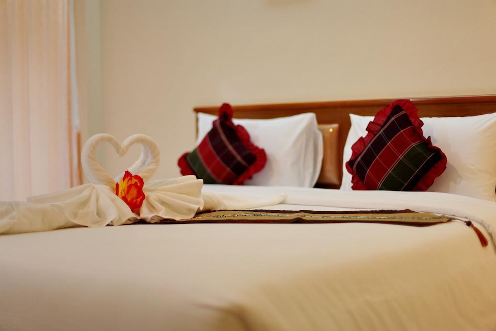 Chumphon Travelodge Extérieur photo