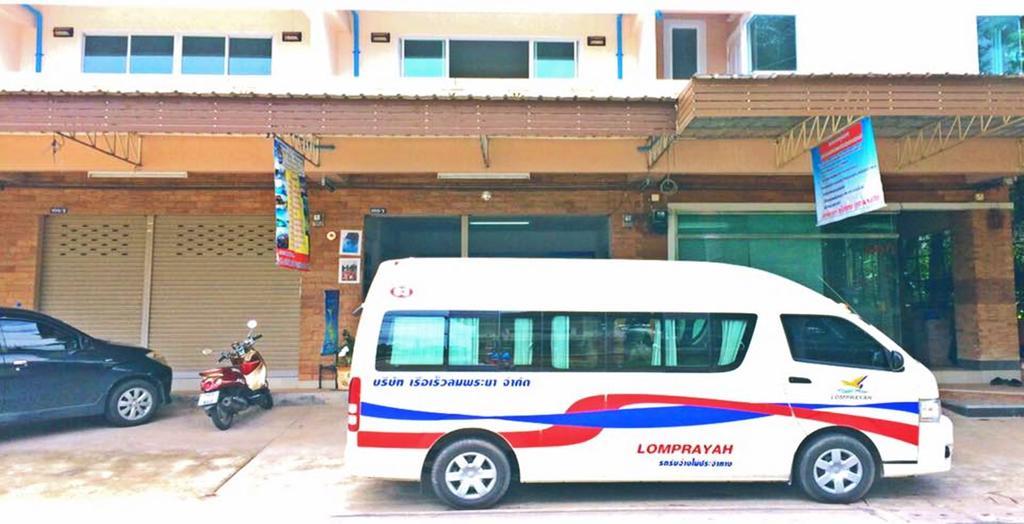 Chumphon Travelodge Extérieur photo